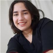 Garder les enfent en enseignant l'anglais